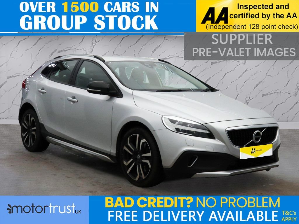 Used Volvo V40 Cross Country 2017 for sale - 76841417: Photo 2