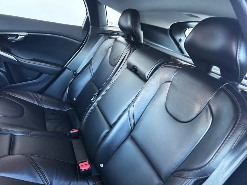 Used Volvo V40 Cross Country 2017 for sale - 76841417: Photo 22