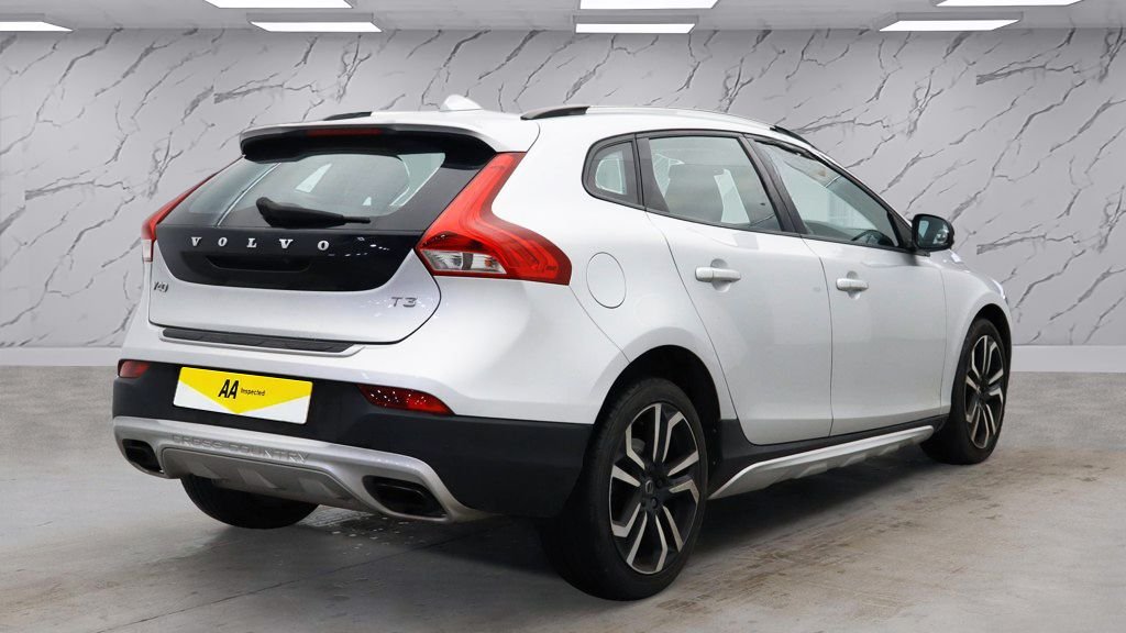 Used Volvo V40 Cross Country 2017 for sale - 76841417: Photo 5