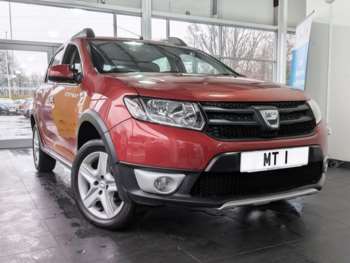 Used Dacia Sandero Stepway 2016 for sale - 74930717: Photo