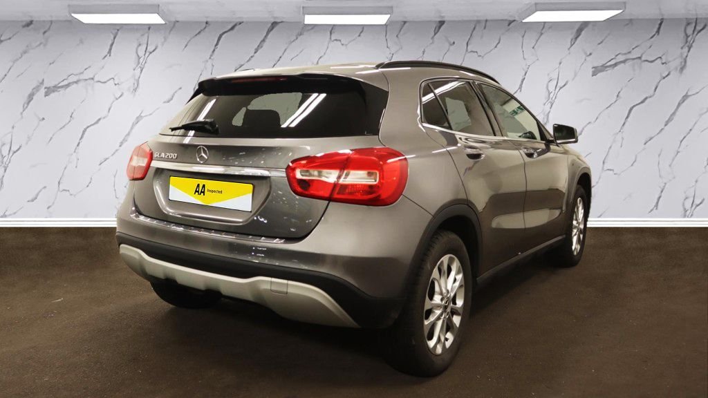 Used Mercedes-Benz GLA 2018 for sale - 76841558: Photo 5