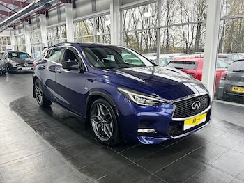 Used Infiniti Q30 2018 for sale - 76686523: Photo