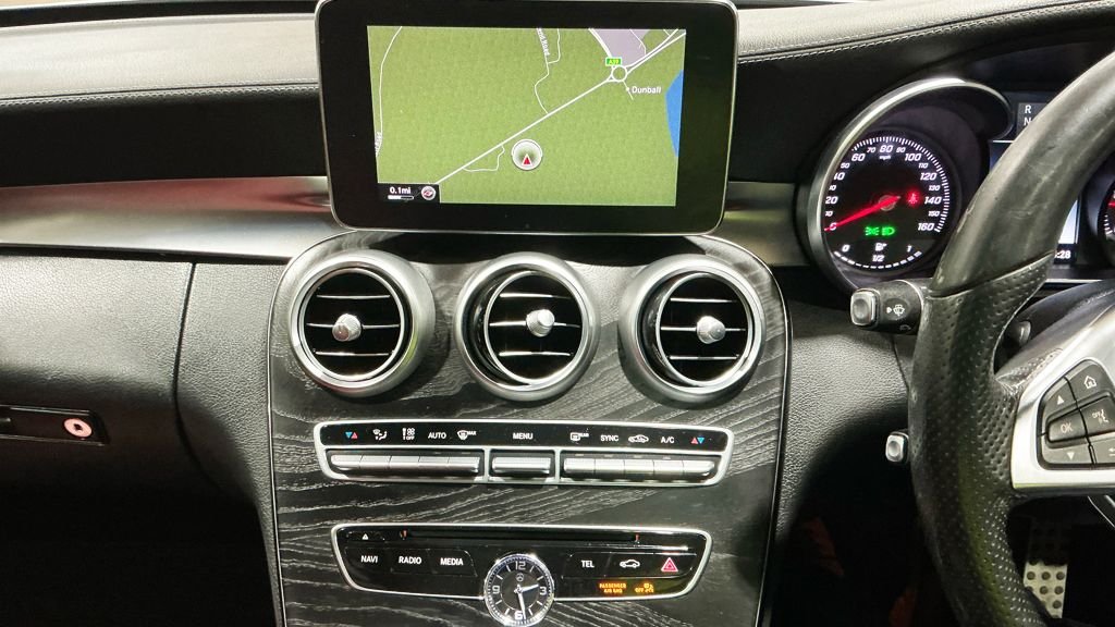 Used Mercedes-Benz C Class 2016 for sale - 76883776: Photo 8