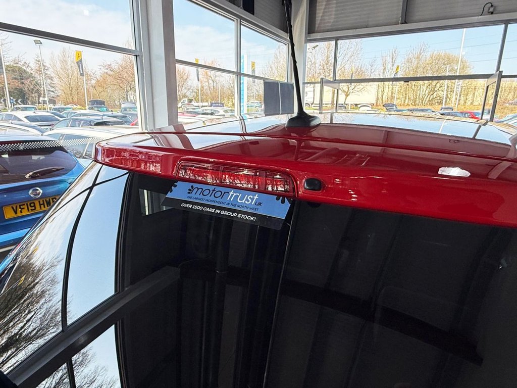 Used Toyota Yaris 2020 for sale - 77642313: Photo 11