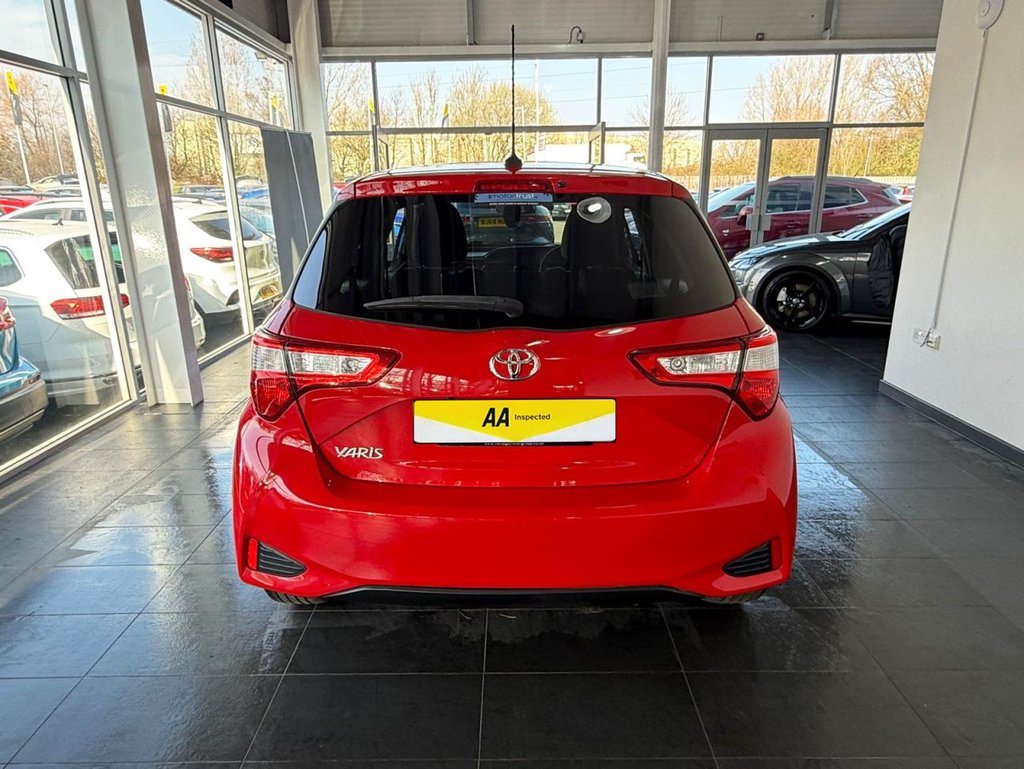 Used Toyota Yaris 2020 for sale - 77642313: Photo 12