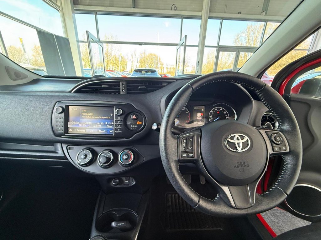 Used Toyota Yaris 2020 for sale - 77642313: Photo 25