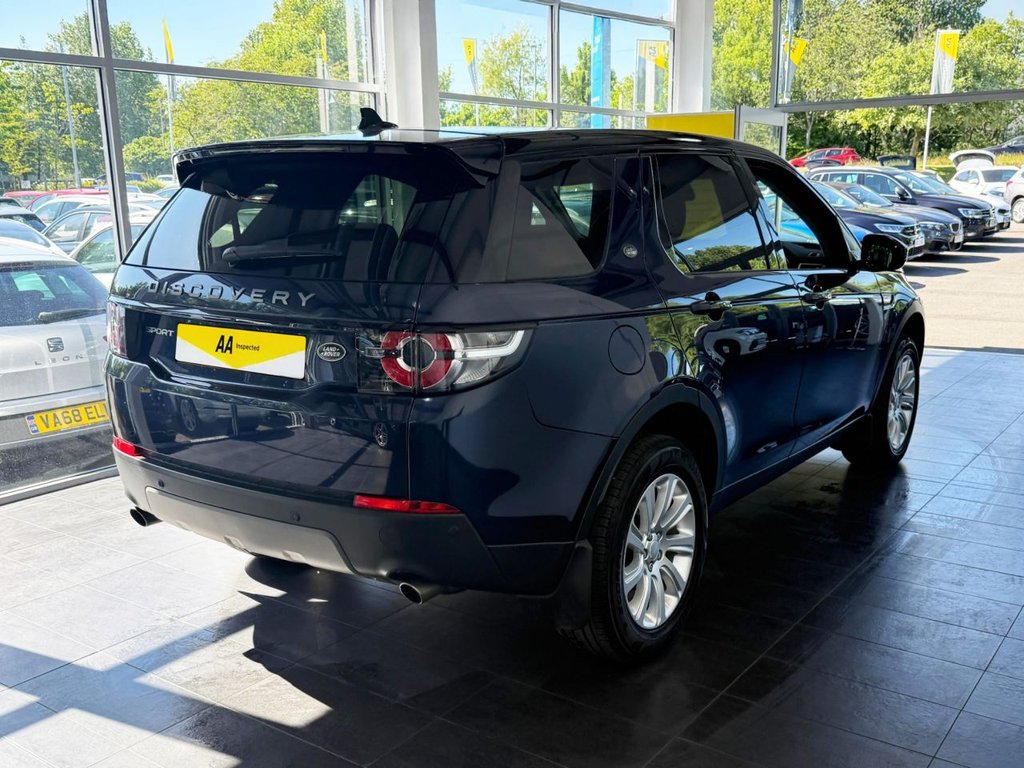 Used Land Rover Discovery Sport 2016 for sale - 76496536: Photo 12