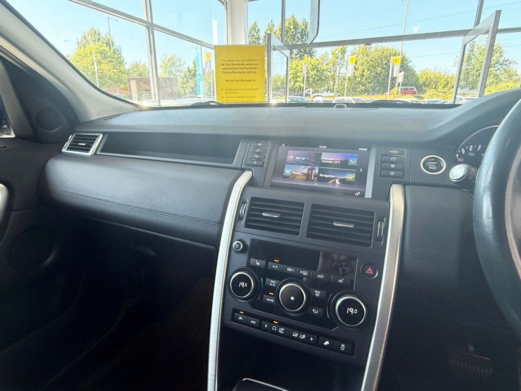 Used Land Rover Discovery Sport 2016 for sale - 76496536: Photo 17