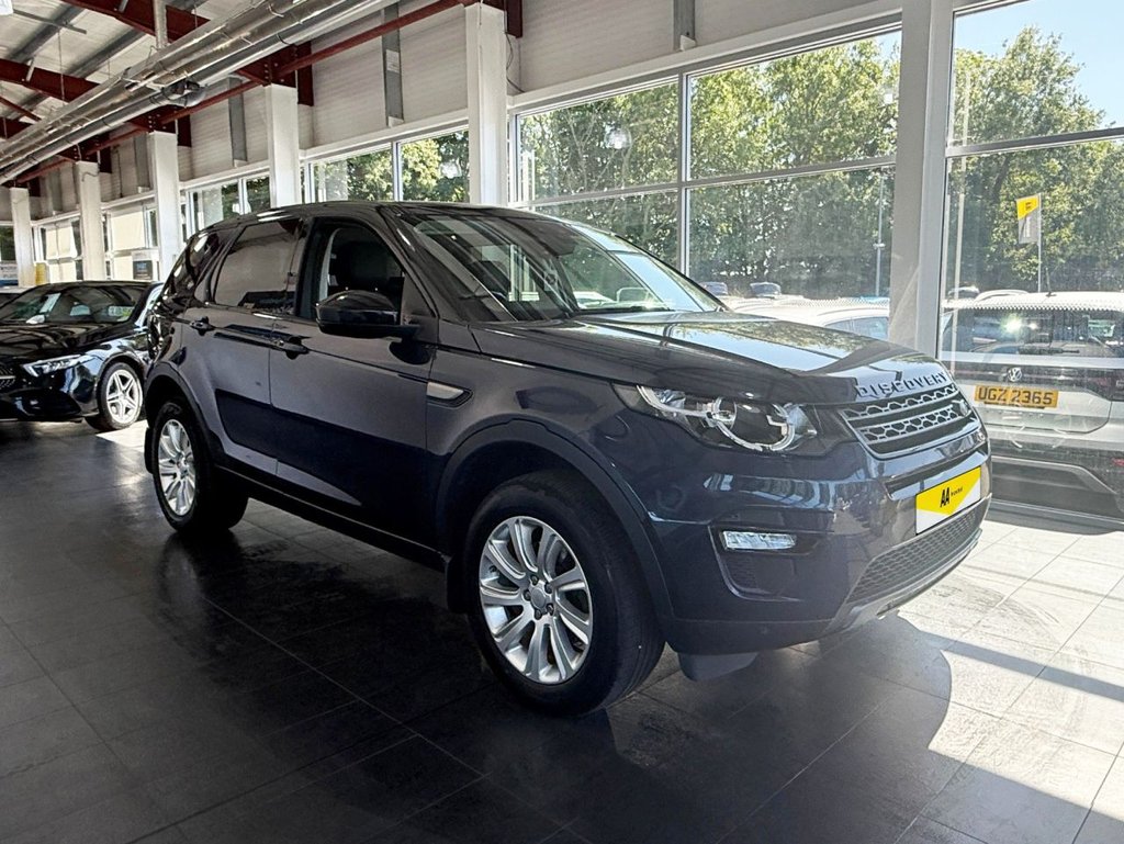 Used Land Rover Discovery Sport 2016 for sale - 76496536: Photo 4
