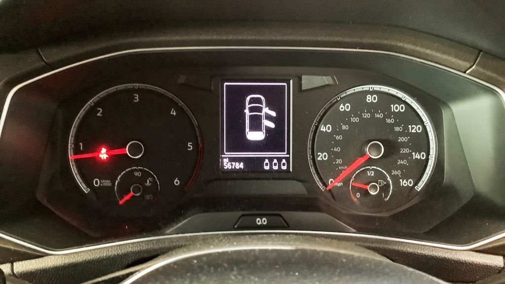 Used Volkswagen T-Roc 2019 for sale - 76406852: Photo 10