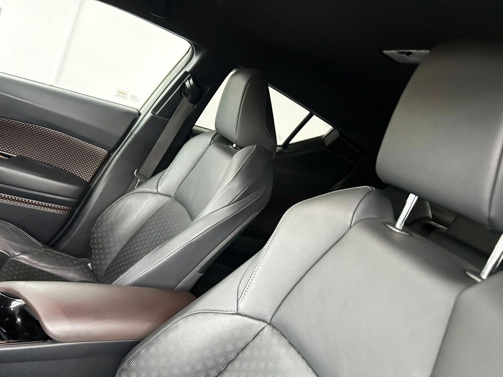 Used Toyota C-HR 2019 for sale - 76406847: Photo 14