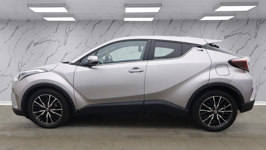 Used Toyota C-HR 2019 for sale - 76406847: Photo 6