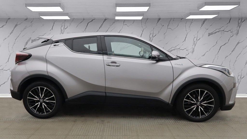 Used Toyota C-HR 2019 for sale - 76406847: Photo 7