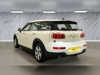 Used MINI Clubman 2018 for sale - 76883747: Photo