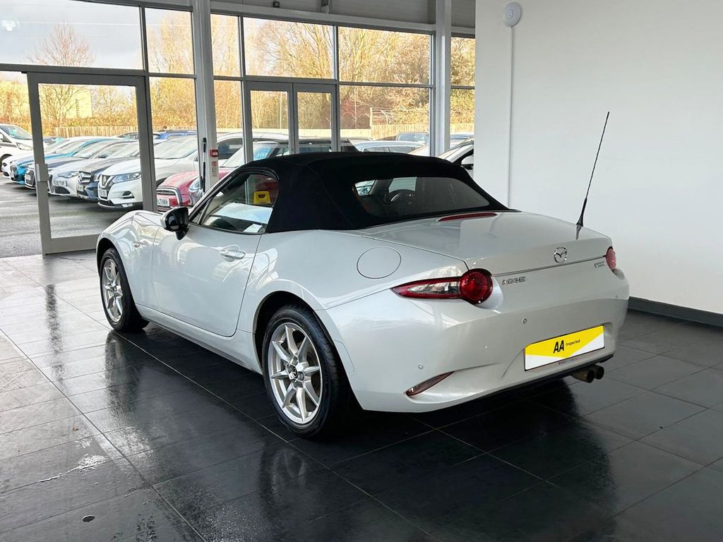 Used Mazda MX-5 2016 for sale - 76867805: Photo 10