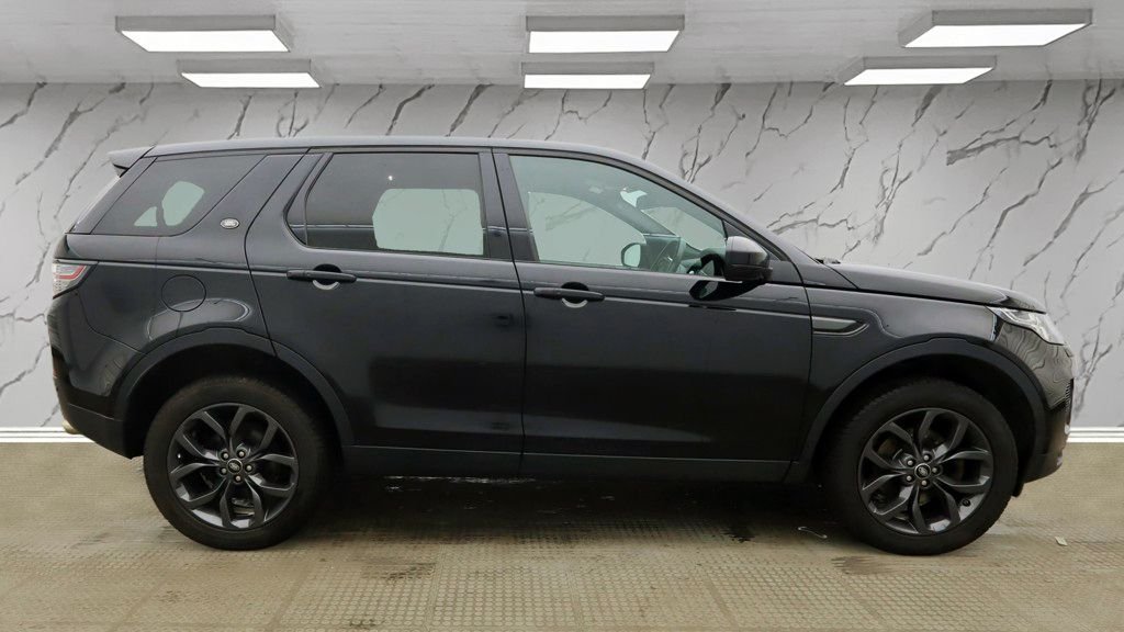 Used Land Rover Discovery Sport 2018 for sale - 77835690: Photo 8
