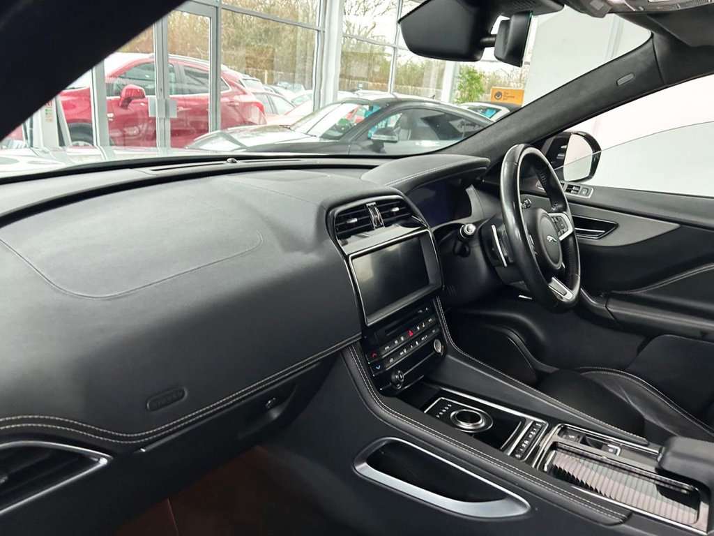 Used Jaguar F-Pace 2020 for sale - 77692936: Photo 15