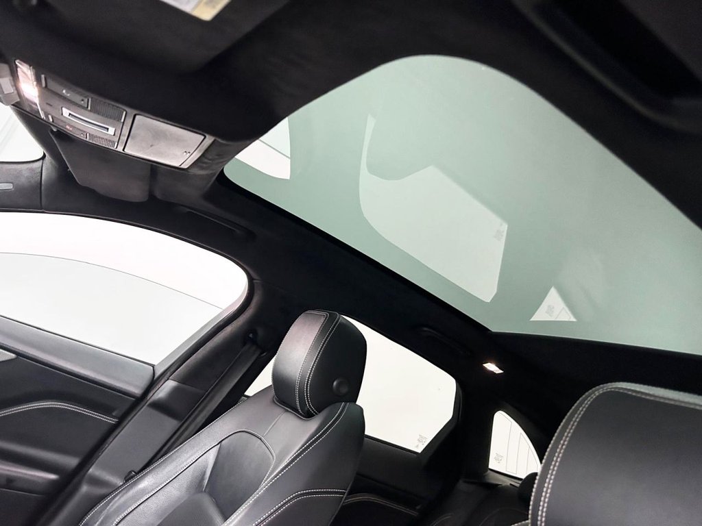 Used Jaguar F-Pace 2020 for sale - 77692936: Photo 16