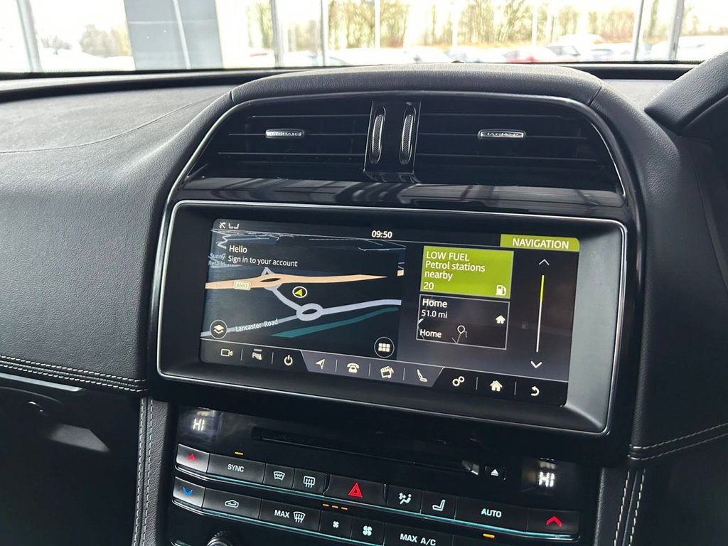 Used Jaguar F-Pace 2020 for sale - 77692936: Photo 17