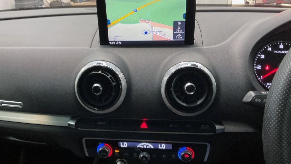 Used Audi A3 2018 for sale - 76173014: Photo 8