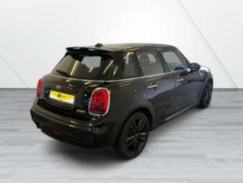 Used MINI Hatch 2019 for sale - 75206885: Photo