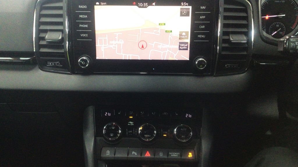 Used Skoda Karoq 2018 for sale - 77835459: Photo 11