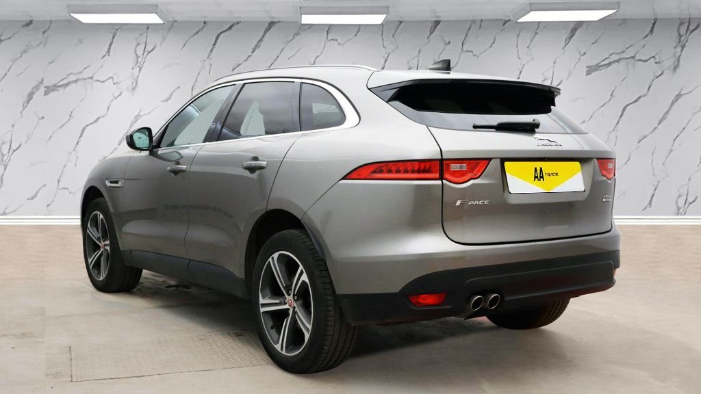Used Jaguar F-Pace 2019 for sale - 77521449: Photo 6