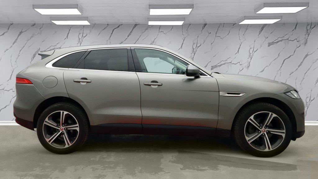 Used Jaguar F-Pace 2019 for sale - 77521449: Photo 8