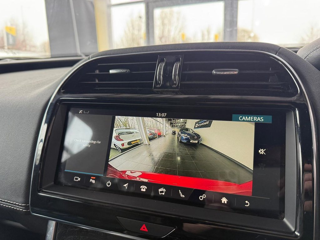 Used Jaguar XE 2019 for sale - 77521447: Photo 20