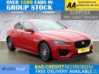 Used Jaguar XE 2019 for sale - 77521447: Photo