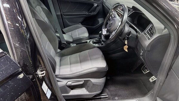 Used Volkswagen Tiguan 2018 for sale - 76210538: Photo 10