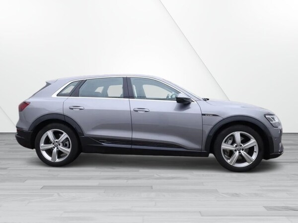 Used Audi e-tron 2020 for sale - 76148126: Photo 5