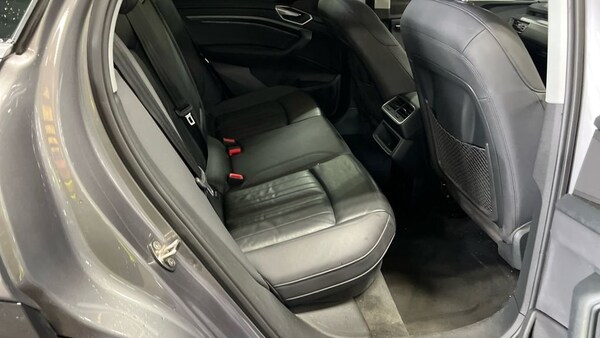 Used Audi e-tron 2020 for sale - 76148126: Photo 9