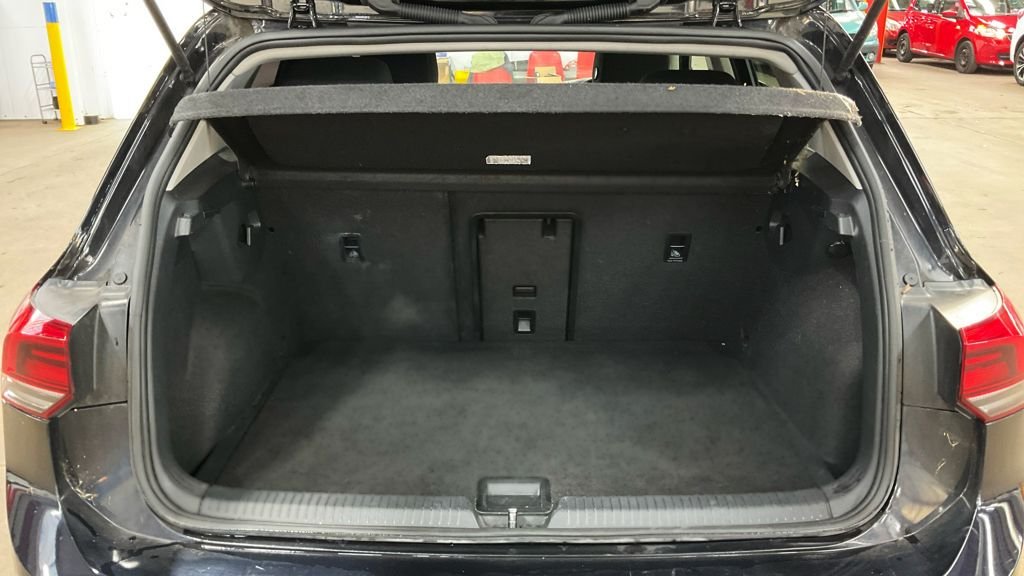 Used Volkswagen Golf 2020 for sale - 76686529: Photo 12