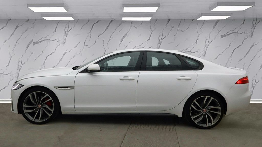 Used Jaguar XF 2016 for sale - 76883781: Photo 7