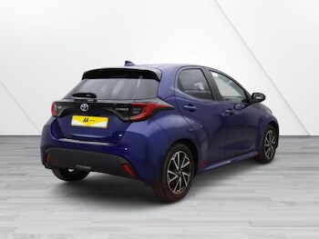 Used Toyota Yaris 2022 for sale - 76173012: Photo 4