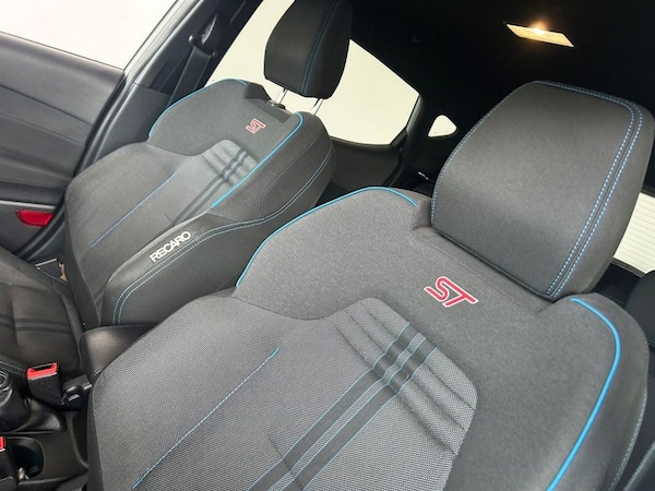 Used Ford Fiesta 2018 for sale - 75986115: Photo 15