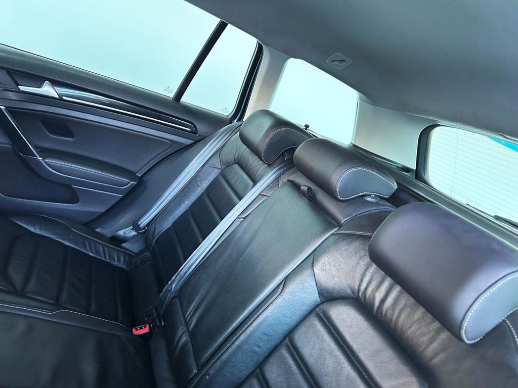 Used Volkswagen Golf 2019 for sale - 76406855: Photo 23