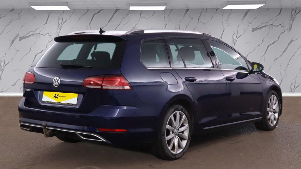 Used Volkswagen Golf 2019 for sale - 76406855: Photo 6