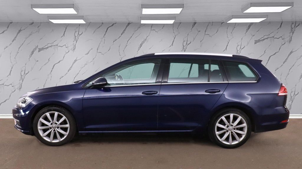 Used Volkswagen Golf 2019 for sale - 76406855: Photo 7