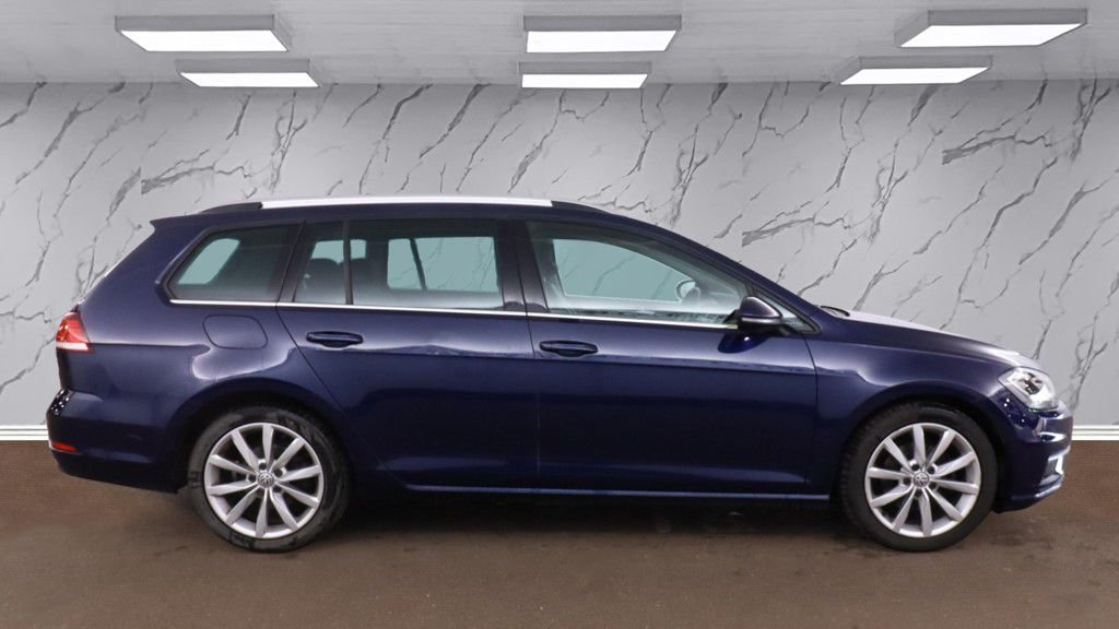 Used Volkswagen Golf 2019 for sale - 76406855: Photo 8