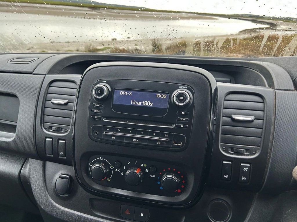 Used Vauxhall Vivaro 2016 for sale - 77779862: Photo 15