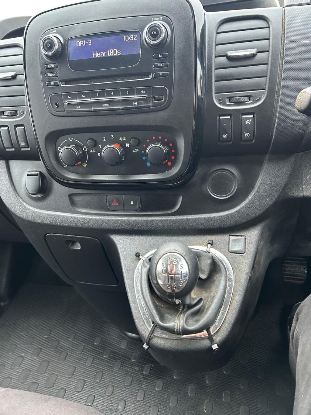 Used Vauxhall Vivaro 2016 for sale - 77779862: Photo 16