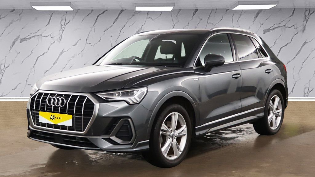 Used Audi Q3 2019 for sale - 76655075: Photo 3