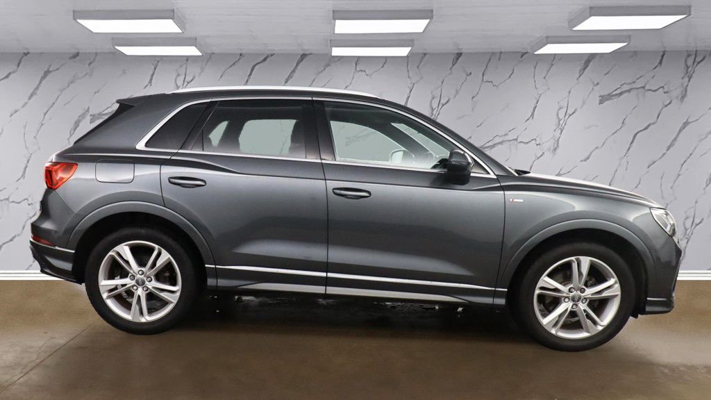 Used Audi Q3 2019 for sale - 76655075: Photo 6