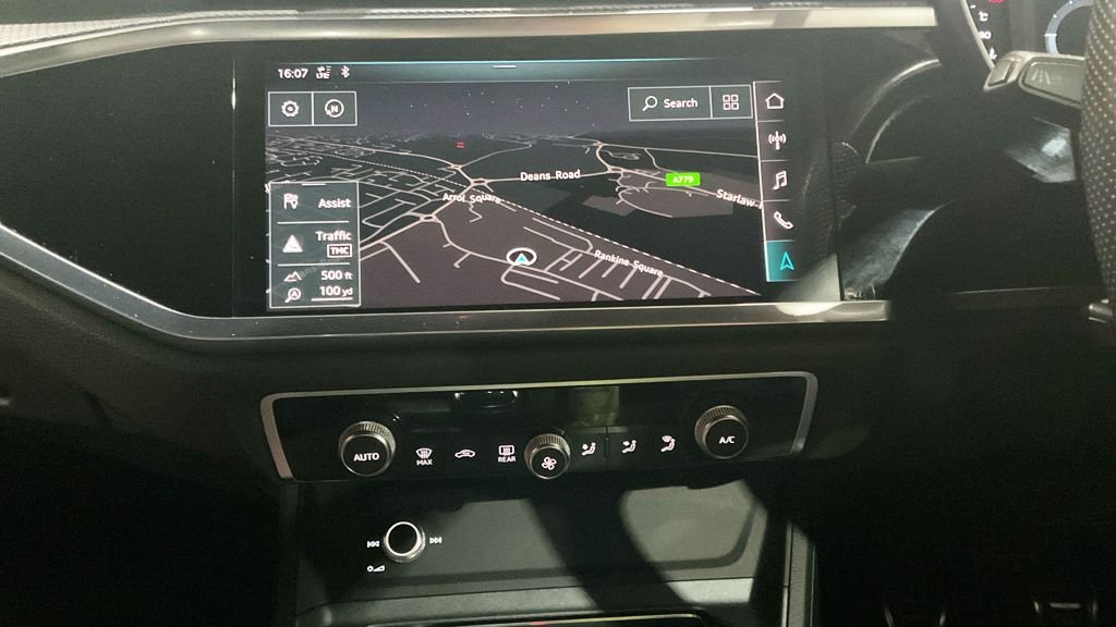 Used Audi Q3 2019 for sale - 76655075: Photo 9