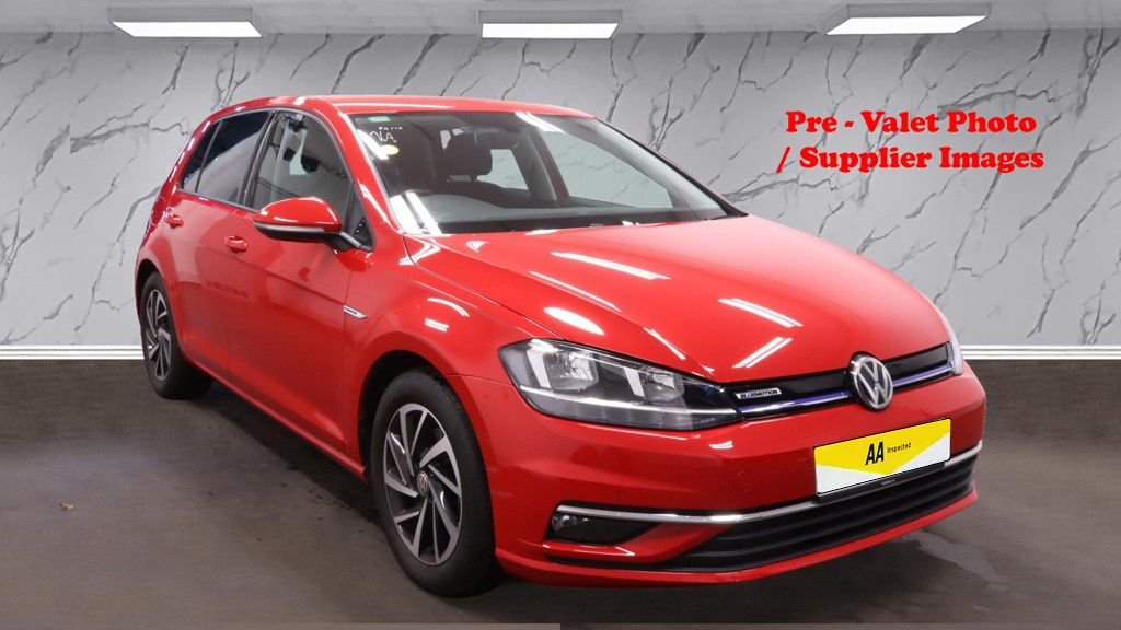 Used Volkswagen Golf 2019 for sale - 76406842: Photo 2