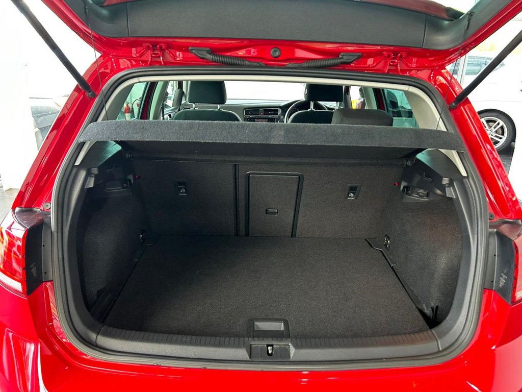 Used Volkswagen Golf 2019 for sale - 76406842: Photo 22