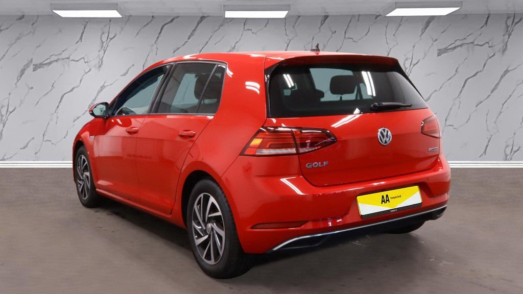 Used Volkswagen Golf 2019 for sale - 76406842: Photo 4