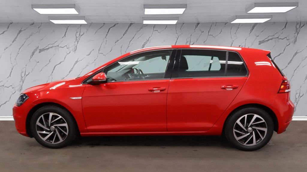 Used Volkswagen Golf 2019 for sale - 76406842: Photo 6